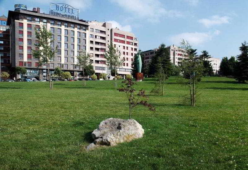 מלון Occidental פמפלונה מראה חיצוני תמונה